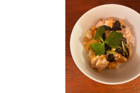 お出汁の旨みたっぷり親子丼