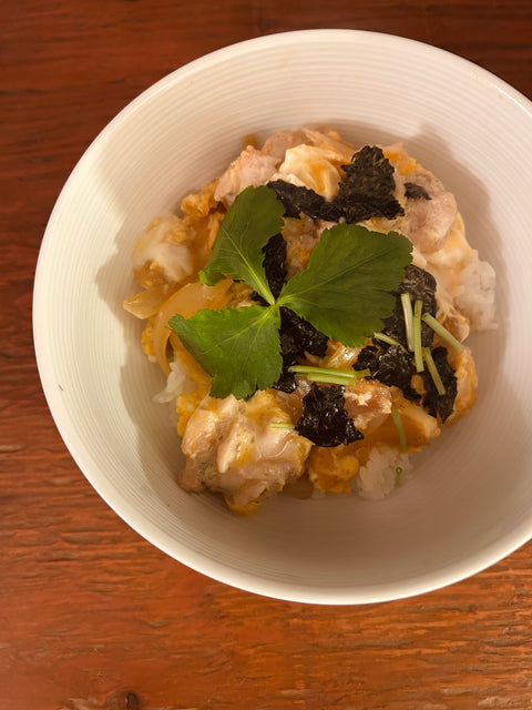 お出汁の旨みたっぷり親子丼